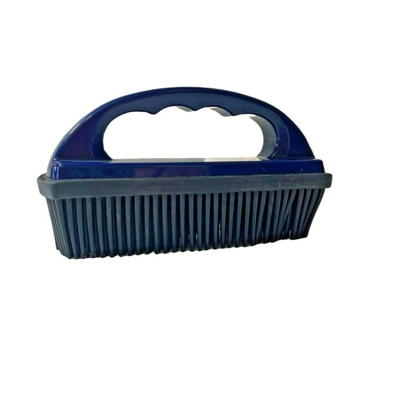 Norwex Other - Norwex Rubber Brush For Pet Hair Removal Cars Carpets Furniture, New 357010